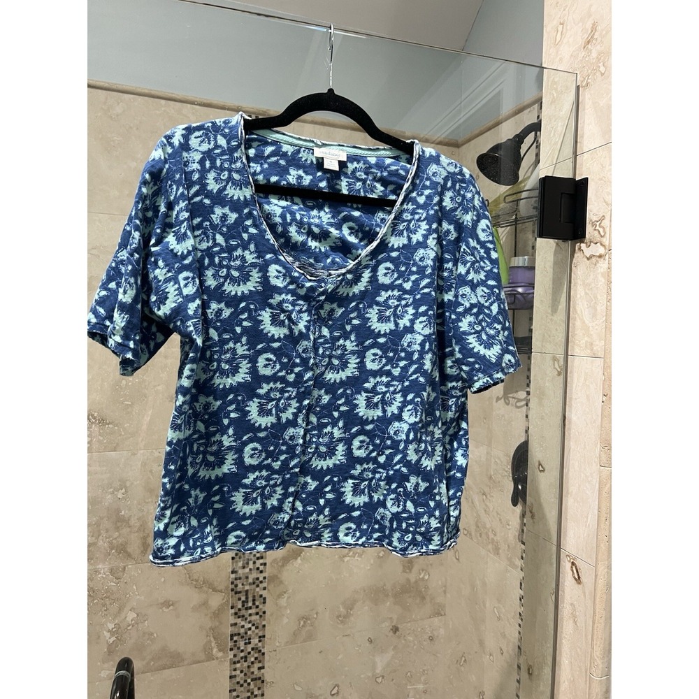 Sundance Size M Raw Hem Blue Floral Cotton Scoop Neck Short Sleeve Tee T Shirt